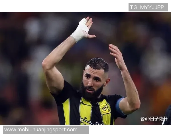 本泽马社交媒体庆祝战胜利雅得胜利强调团队承诺与重要胜利